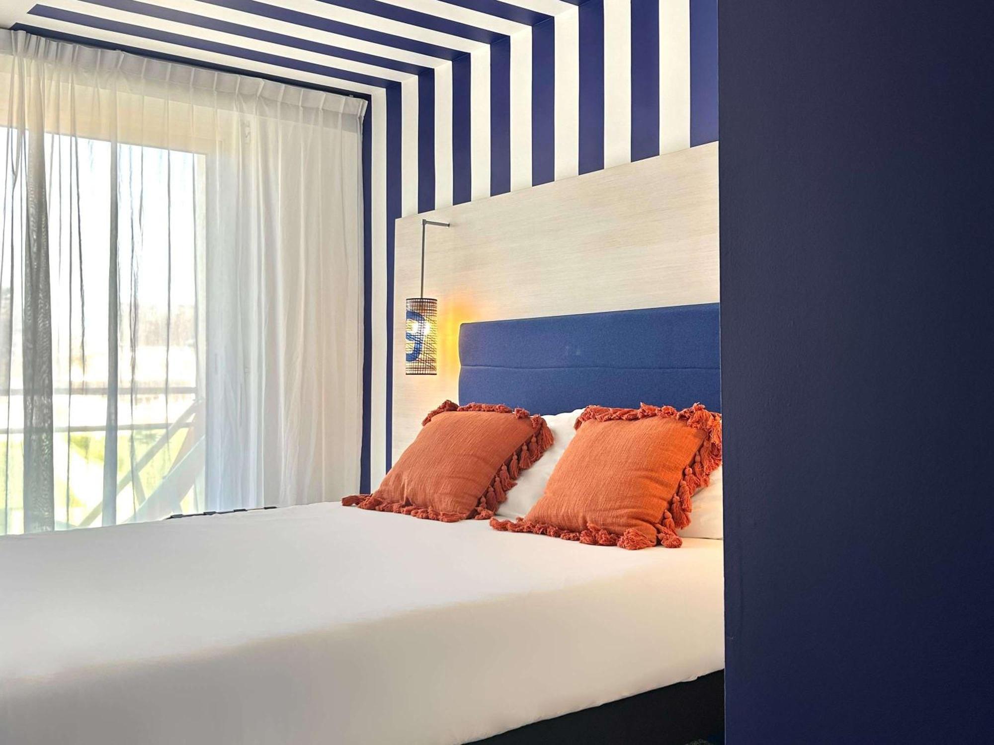 Hotel Ibis Styles Quiberon Centre Exterior foto